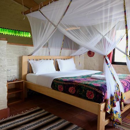 Hyena Hill Lodge Sanga Екстер'єр фото
