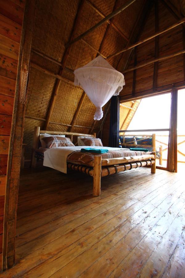 Hyena Hill Lodge Sanga Екстер'єр фото